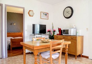 2 bedroom accommodation in St. Bressou