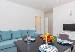 2 bedroom accommodation in Danilo