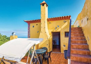 2 bedroom accommodation in Icod el Alto