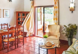 2 bedroom accommodation in Estepa