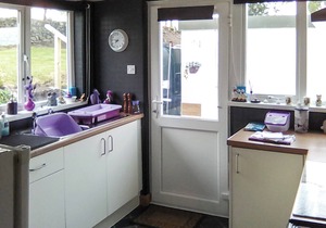 2 bedroom accommodation in Llanfachraeth, near Holyhead