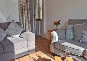 2 bedroom accommodation in Worthing