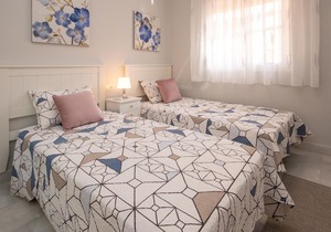 2 bedroom accommodation in El Faro