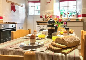 2 bedroom accommodation in Redmire, near Leyburn