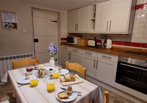 2 bedroom accommodation in Redmire, near Leyburn