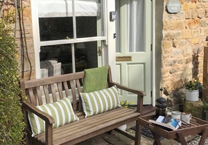 2 bedroom accommodation in Redmire, near Leyburn