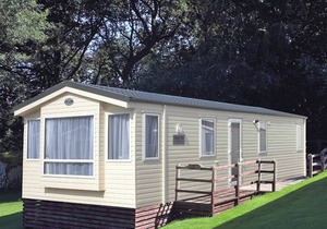 2 bedroom accommodation in Stamford Bridge, York