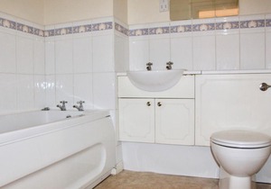 2 Bedroom Flat near Edinburgh City Centre