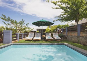 2 bedroom house @ A Hilltop Country Retreat in Swellendam