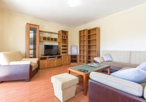 2 Bedroom Lovely Apartment In Ploce