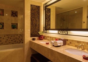 2 Bedroom Penthouse Lands End - March 16-23-2024