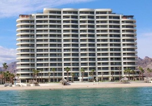 2 Bedroom Playa Blanca 103 Condo