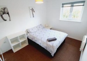 2 Bedroom Rayleigh Apartment