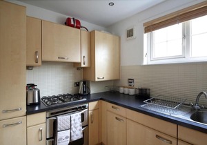 2 BR Apt Walking Distance to Centre & Haymarket