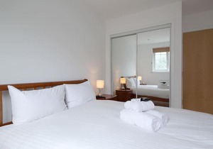 2 BR Apt Walking Distance to Centre & Haymarket