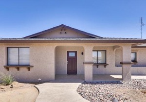 2 Mi to Lake Havasu Home with Patio and Pool