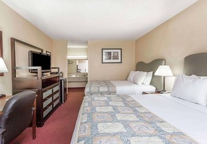 2-Star Hotel ∙ Ramada by Wyndham Altamonte Springs