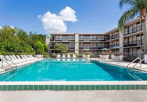 2-Star Hotel ∙ Ramada by Wyndham Altamonte Springs
