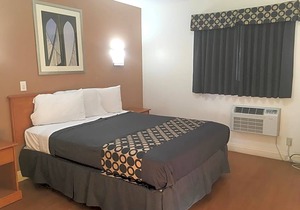 2-Star Hotel ∙ Americas Best Value Inn Beaumont California