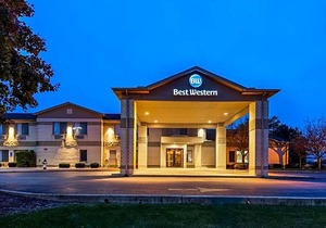 2-Star Hotel ∙ Best Western Fostoria Inn & Suites