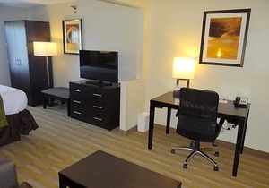 2-Star Hotel ∙ Best Western Hilliard Inn & Suites