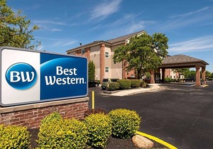 2-Star Hotel ∙ Best Western Hilliard Inn & Suites