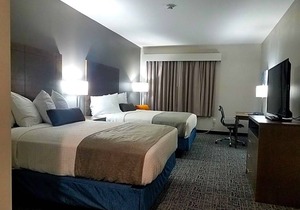 2-Star Hotel ∙ Best Western Plus Wayland Hotel
