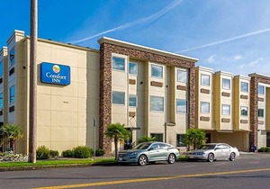 2-Star Hotel ∙ Comfort Inn Portland near I-84 and I-205