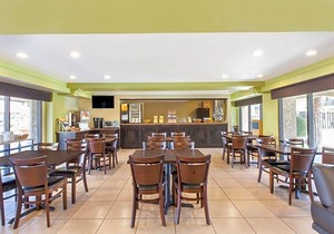 2-Star Hotel ∙ Days Inn by Wyndham San Jose Airport