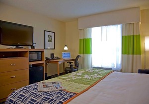 2-Star Hotel ∙ Fairfield Inn & Suites by Marriott Montgomery EastChase Pkwy