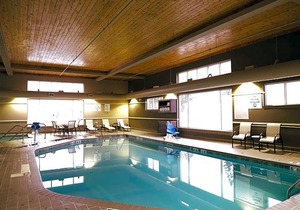 2-Star Hotel ∙ Holiday Inn Express & Suites Superior, an IHG Hotel