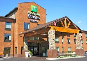 2-Star Hotel ∙ Holiday Inn Express & Suites Donegal, an IHG Hotel