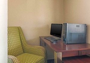 2-Star Hotel ∙ Quality Inn