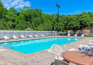 2-Star Hotel ∙ Quality Inn Ledgewood - Dover
