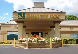 2-Star Hotel ∙ Quality Inn Mill Hall - Lamar