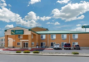 2-Star Hotel ∙ Quality Inn & Suites Limon