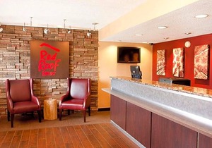 2-Star Hotel ∙ Red Roof Inn Aberdeen