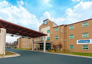 2-Star Hotel ∙ Travelodge by Wyndham Romulus Detroit Airport