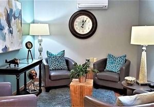 2-Star Hotel ∙ Sonesta Simply Suites Parsippany Morris Plains