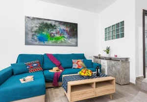 2 THE HOUSE of RISING SUN