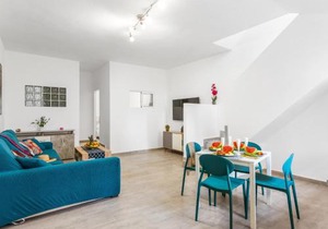 2 THE HOUSE of RISING SUN