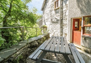 2 Waterloo Cottage, BLAENAU FFESTINIOG