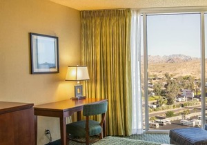 2 x Panorama Room - 2 Queens at Aquarius Casino Resort