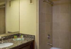 2 x Panorama Room - 2 Queens at Aquarius Casino Resort