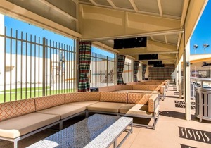 2 x Panorama Room - 2 Queens at Aquarius Casino Resort