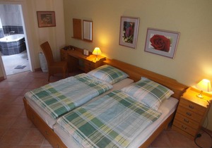 200 m² Apartment ∙ 4 bedrooms ∙ 8 guests