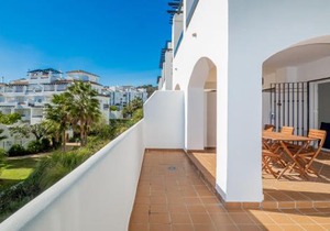 2044-Groundfloor with huge terrace and pools
