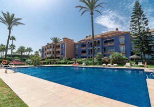 210 m² Apartment ∙ 3 bedrooms ∙ 6 guests