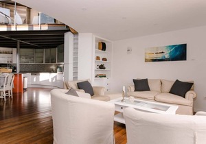 230 m² Villa ∙ 2 bedrooms ∙ 4 guests