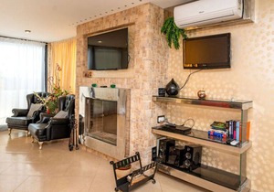 253 m² House ∙ 4 bedrooms ∙ 7 guests